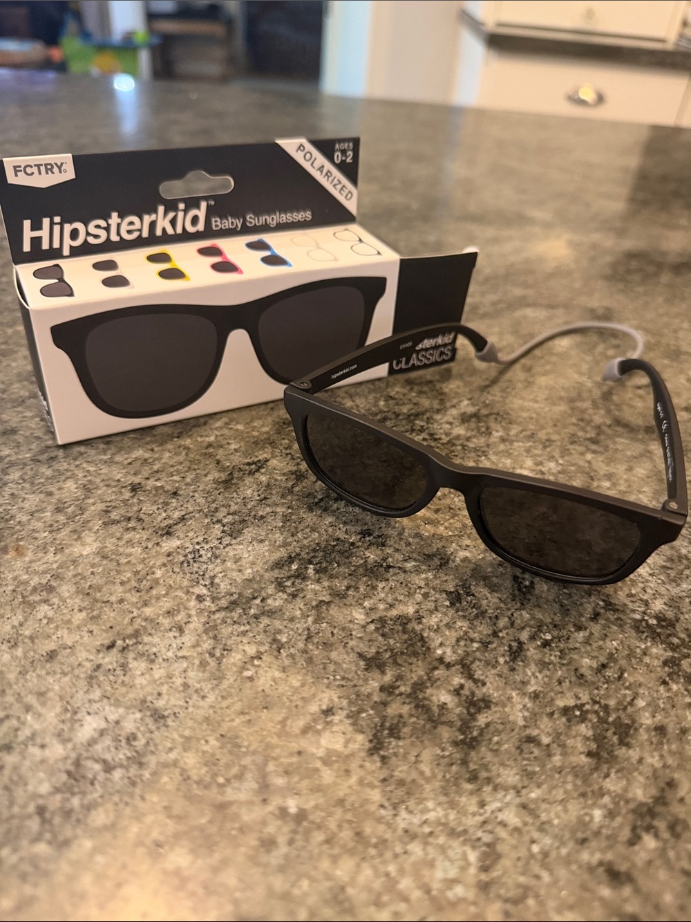 Hipsterkid Polarized Sunglasses in Black Ages 0-2
